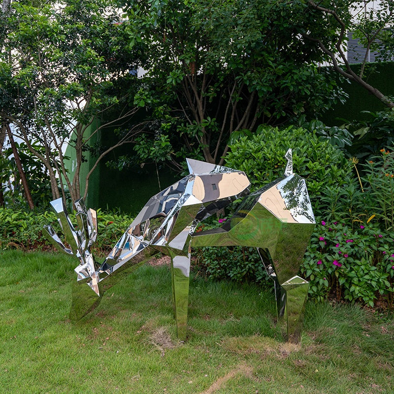 Metal Crafts Custom Outdoor Garden Indoor Hotel Decoration Metal Modern Abstract Geometric Stainless Steel Art Deer Sculpture